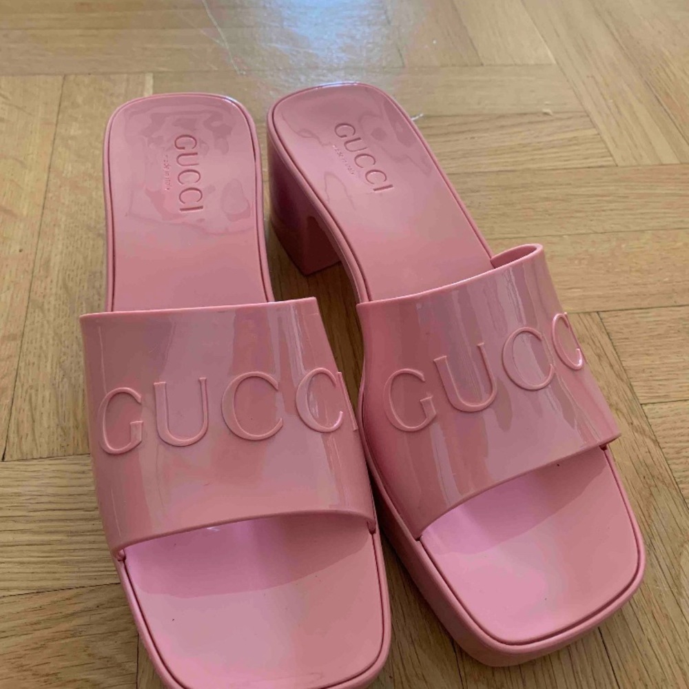 100% Authentic Designer Slides.